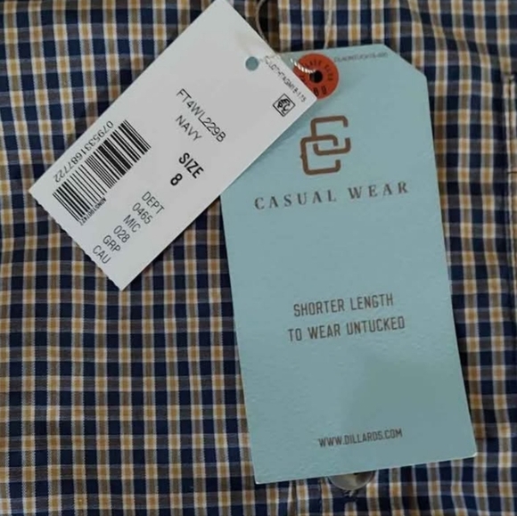 NWT Dillard's Class Club Blue and Tan Plaid Shirt ~8 - Picture 4 of 4